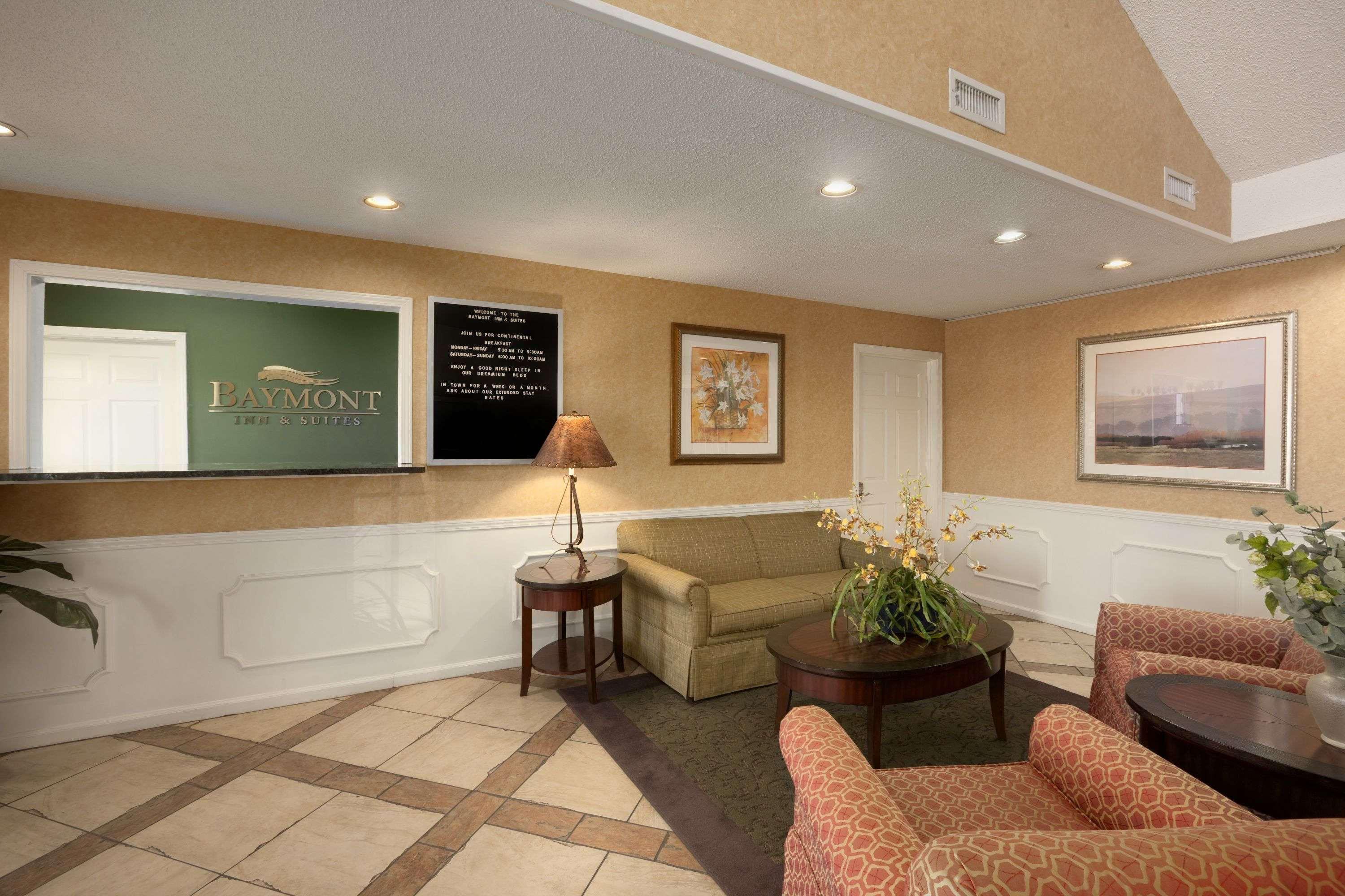Hotel Baymont By Wyndham Gaffney Intérieur photo
