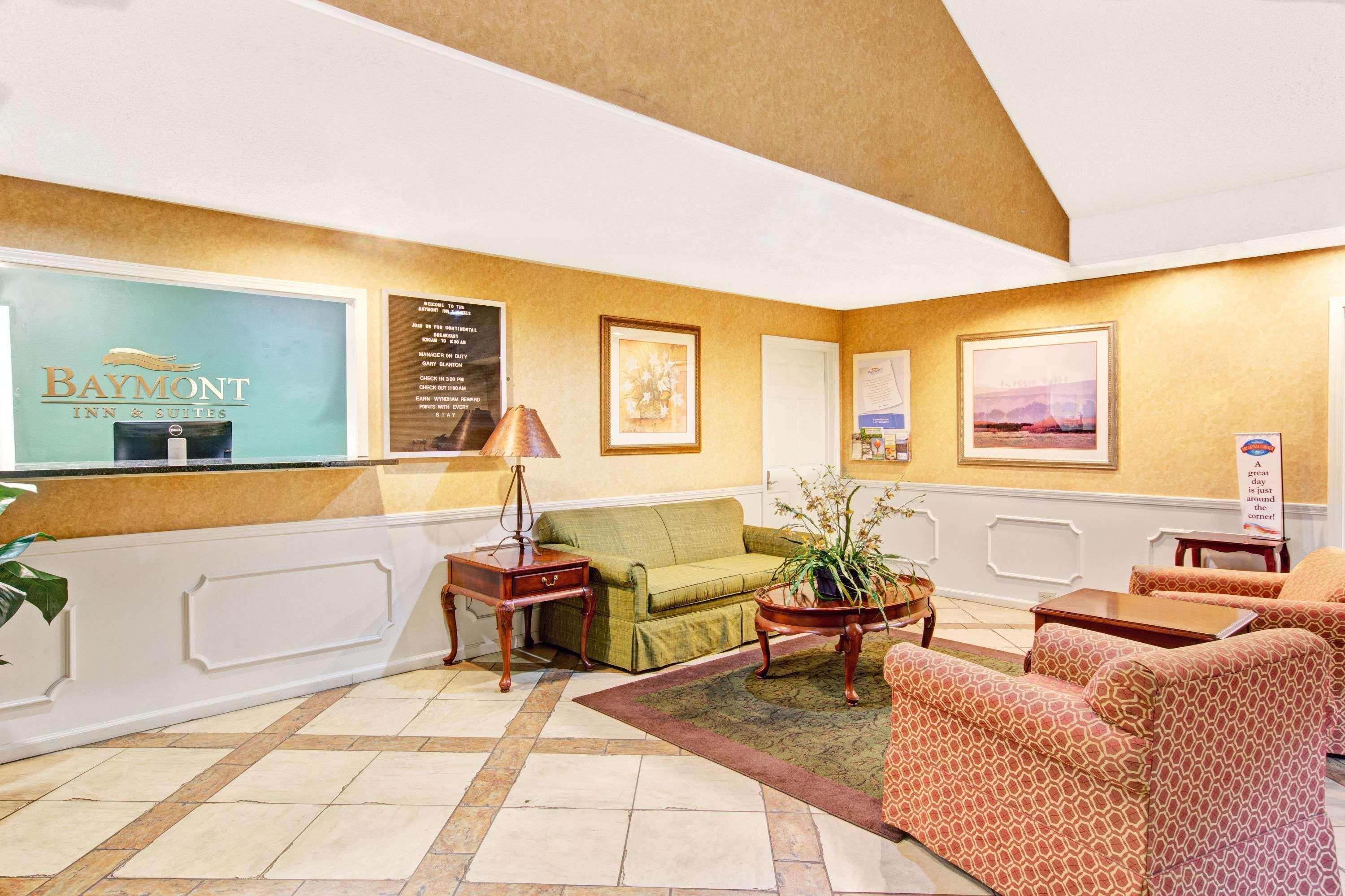 Hotel Baymont By Wyndham Gaffney Extérieur photo
