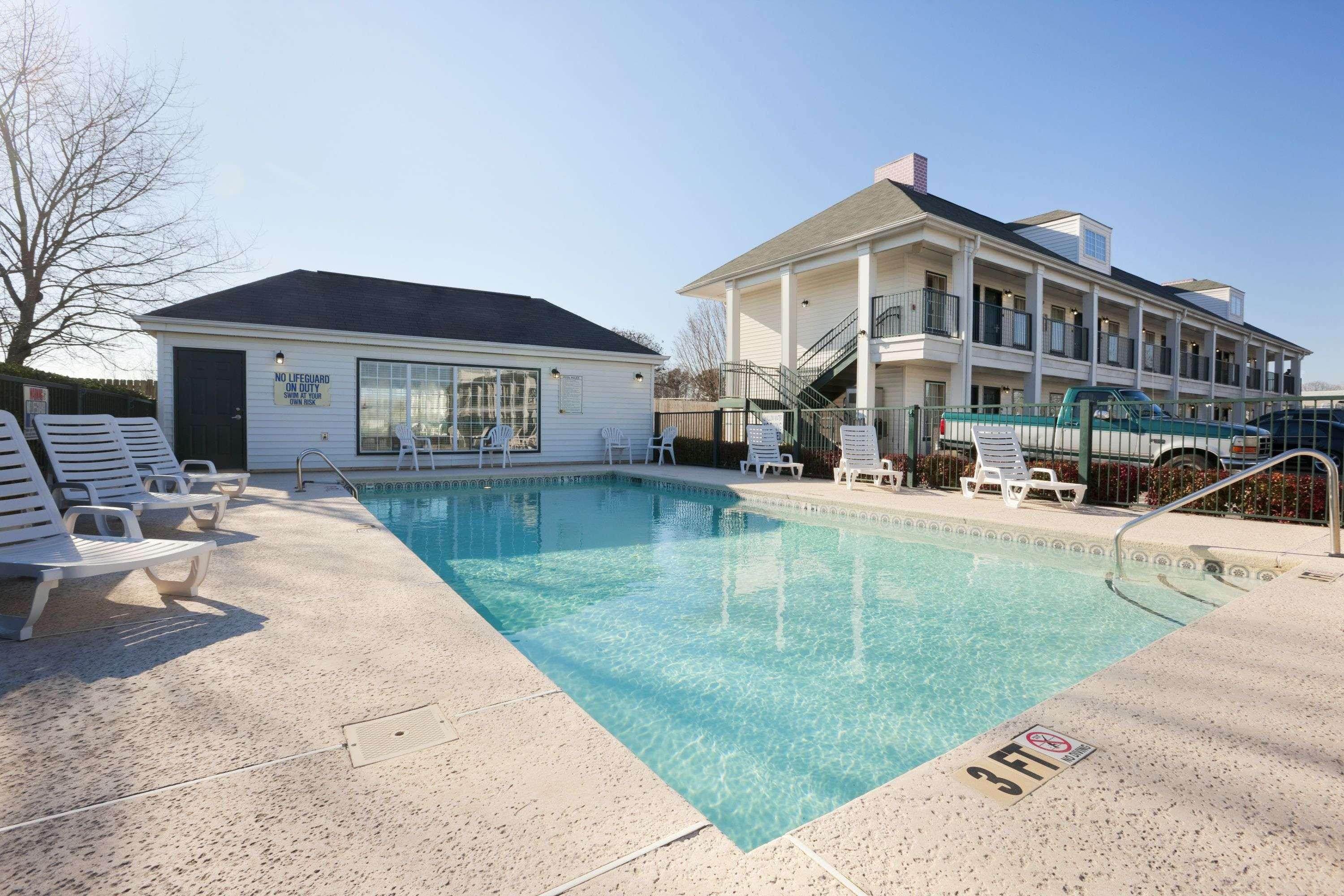 Hotel Baymont By Wyndham Gaffney Extérieur photo