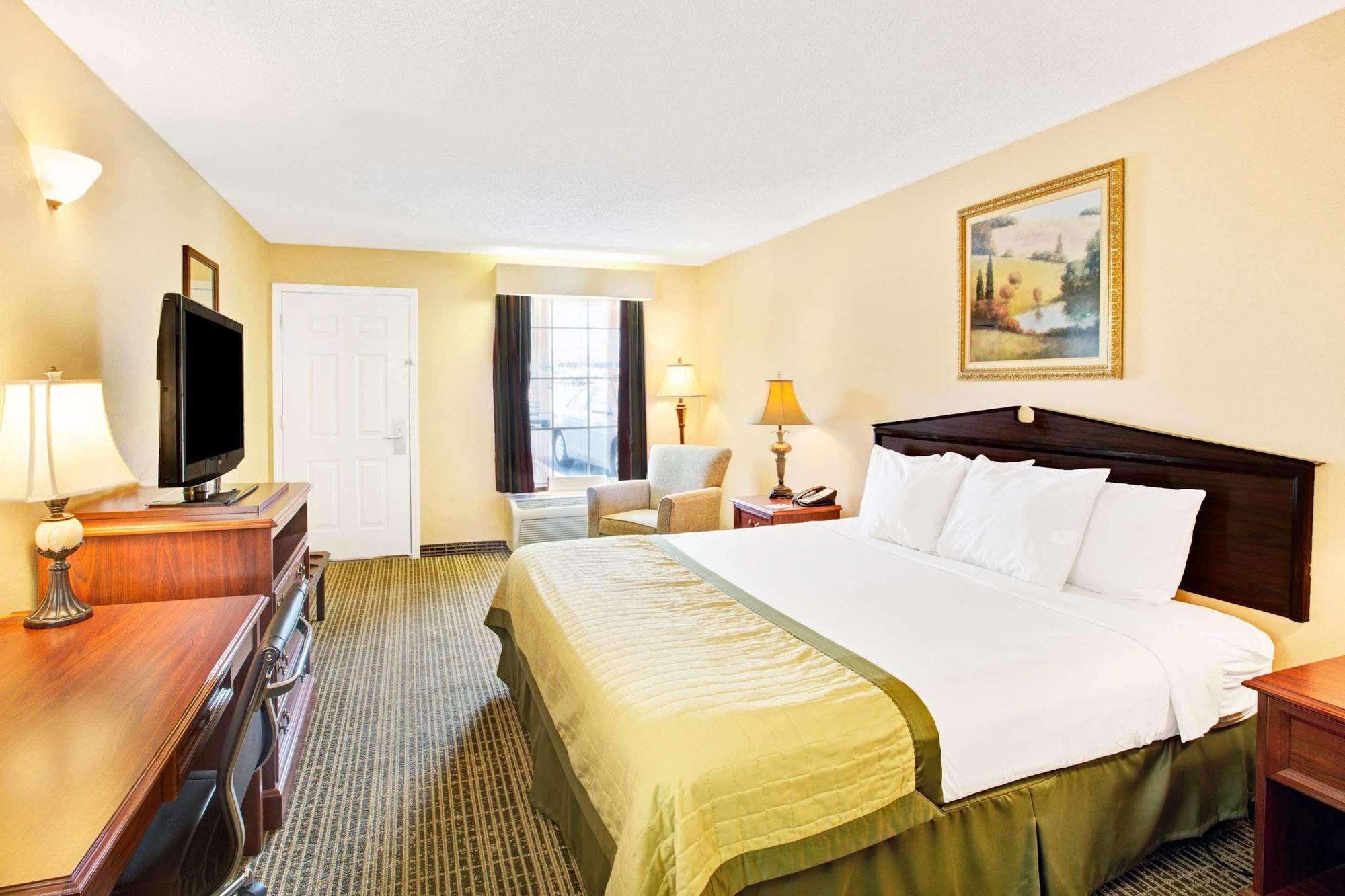 Hotel Baymont By Wyndham Gaffney Extérieur photo