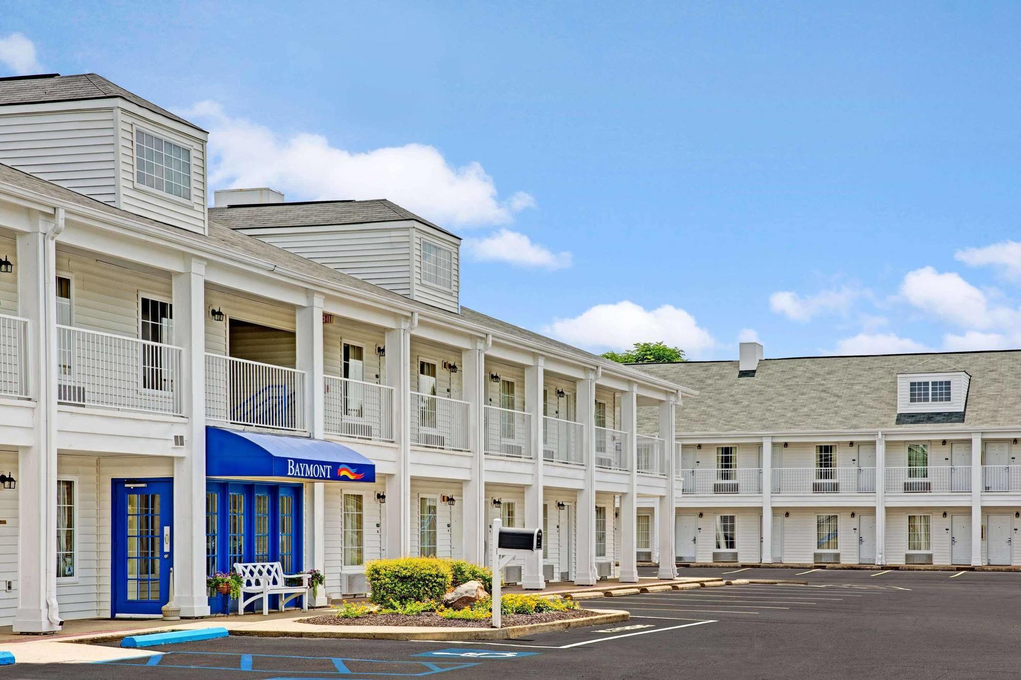 Hotel Baymont By Wyndham Gaffney Extérieur photo